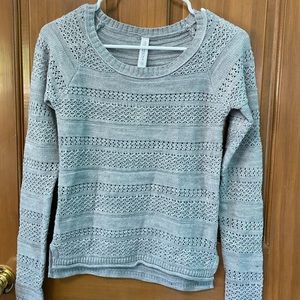 Women’s Sweater